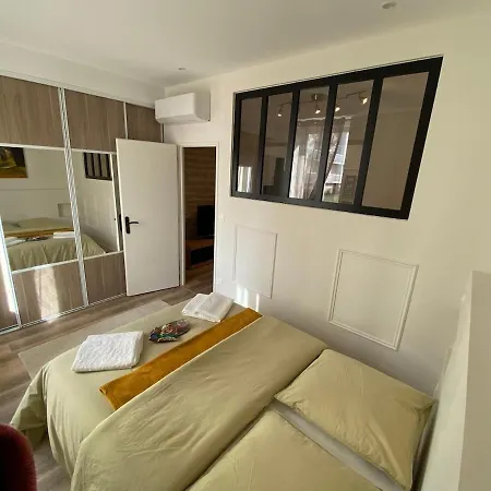 Appartement Lovely With Patio *